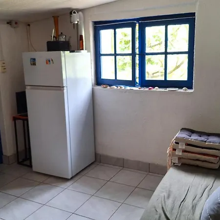 Vakantiehuis Le Cabanon A Mitch Et Pat *