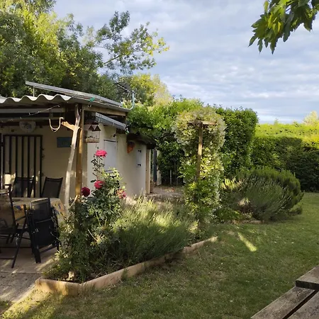 Le Cabanon A Mitch Et Pat Ferienhaus